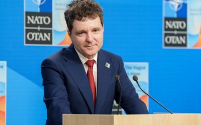 Nicușor Dan, alături de liderii NATO. Unde a stat cu Mirabela Grădinaru
