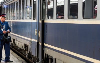 Trenuri blocate pe ruta București-Brașov. Noi întârzieri CFR