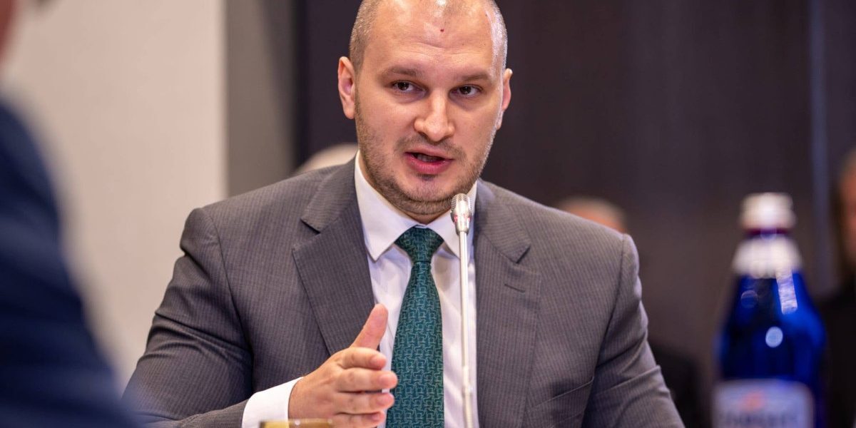 Romarm: Fără reformă, filialele din apărare vor fi devalizate!