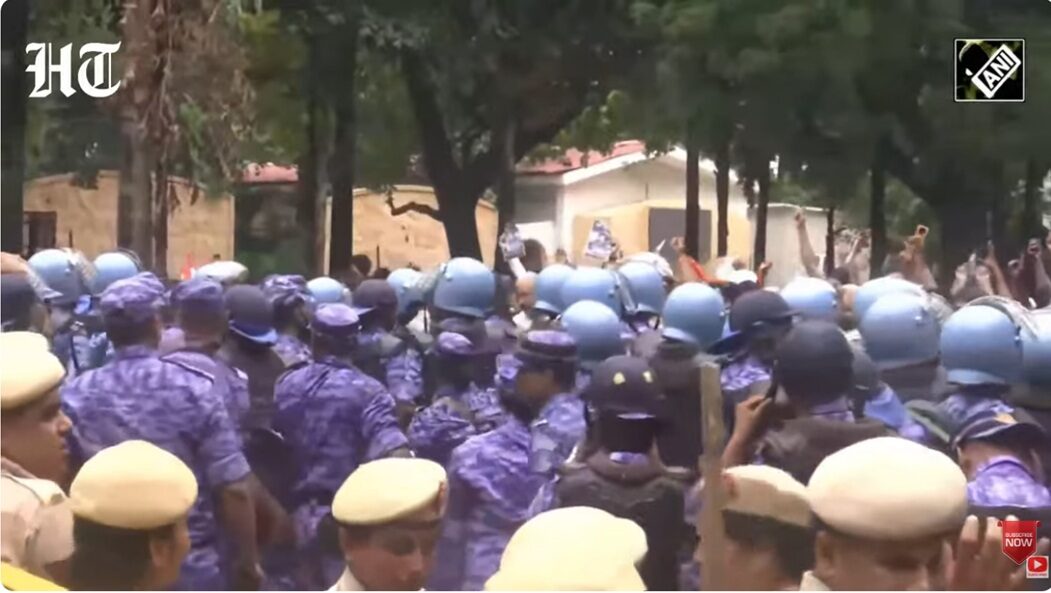 Tineri pe stradă: Cerem examene corecte