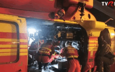 Salvare în SLALOM: TÂNĂRĂ (18 ani) transferată cu elicopterul Black Hawk și ECMO