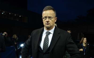 Szijjarto pleacă din Parlament, merge la BYD