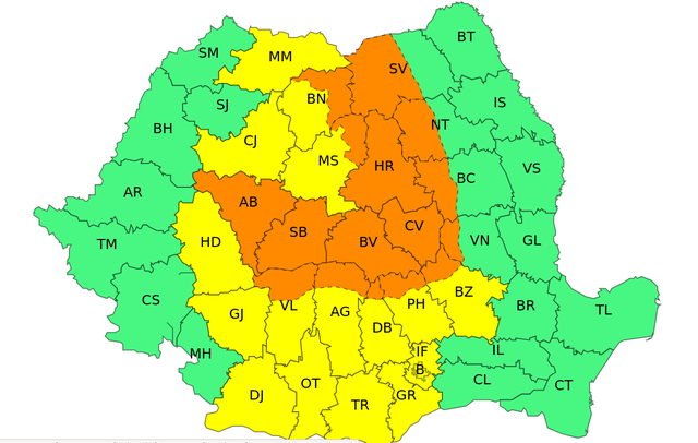 Furtună în Transilvania: Grindină, vânt de 90 km/h și descărcări electrice