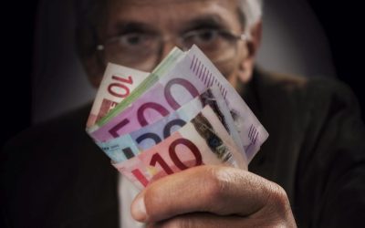 Milionarul își cere înapoi milionul de euro de la nepotul pe care l-a cununat