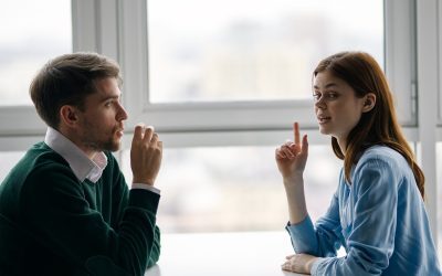 Conversații simple: Nevoie disperată într-o lume complexă