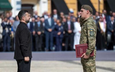 Zelenski, pe frontul de est: Vizită-surpriză la trupe
