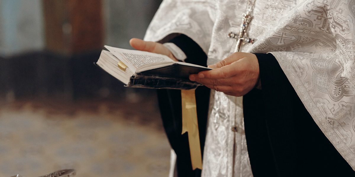 Sărbătoare în calendarul ortodox: Doi sfinți importanți sunt cinstiți pe 26 august. Cui îi poți spune „La mulți ani”