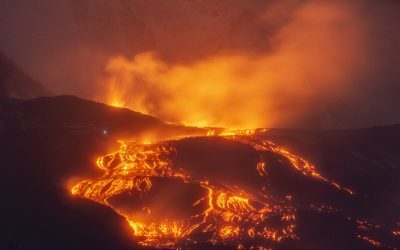 Etna blochează Catania: Zborurile, suspendate din cauza vulcanului