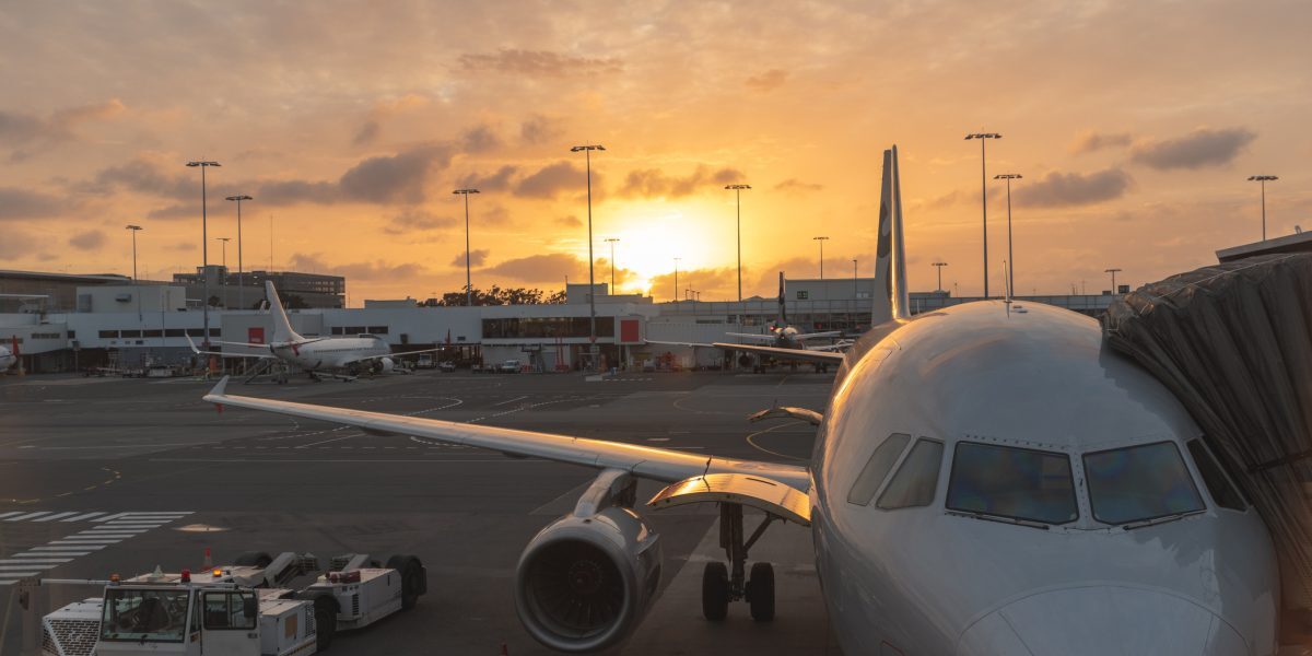 Incident grav pe un aeroport aglomerat. Un Airbus A320 a frânat brusc pentru a evita un Boeing Qatar Airways