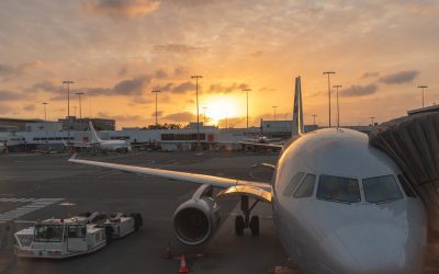 Airbus A320 frânează brusc pentru a evita Boeing Qatar Airways