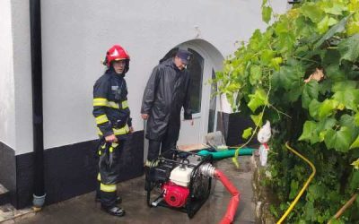 Borșa sub asediu: Pompierii intervin după o furtună devastatoare
