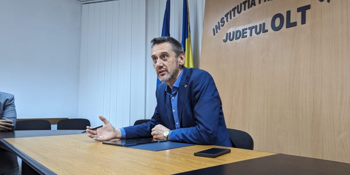 Primarul Slatinei, De Mezzo, inculpat în dosarul Cimitirul Strehareți