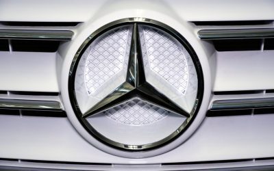 Mercedes AMG, logos cu risc de ars: Proces colectiv în SUA