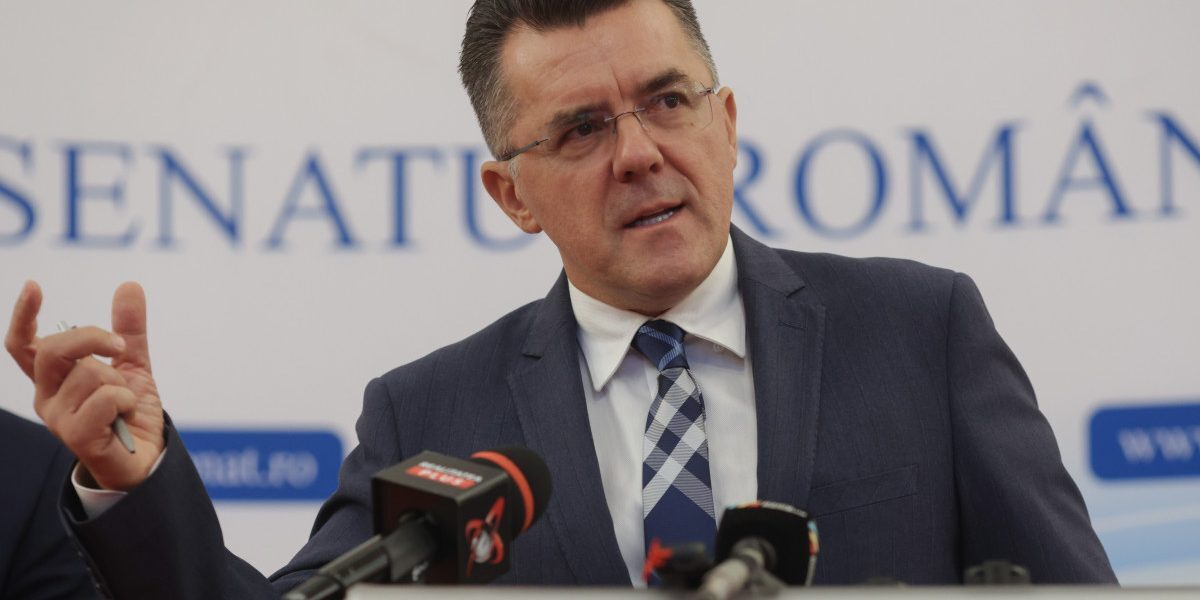 Dungaciu: România nu mai poate susține financiar Ucraina. Ciucă se distanțează