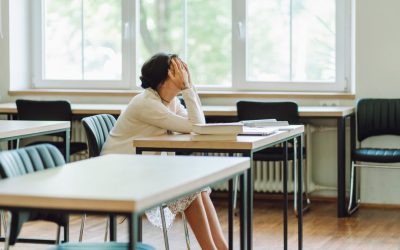 Profesoara cu pensie de lux: 17 ani concediu medical, acum contestă