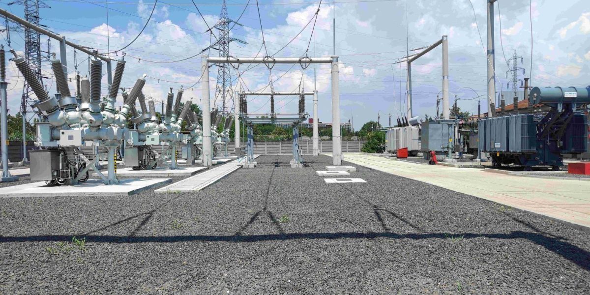 Rețeaua Electrică modernizează Azur cu peste 12 milioane lei