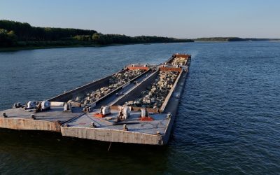 Energie: Primele vești după scufundarea barjelor, Cernavodă 2 în pericol