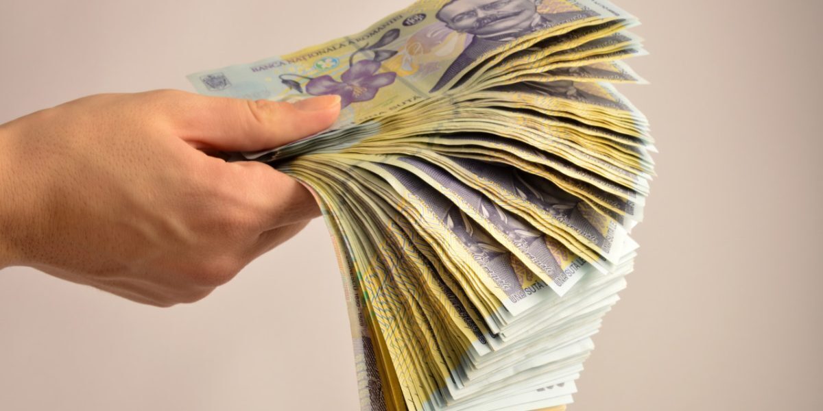 ROMATSA: Pensie de peste 500.000 de euro pentru un angajat