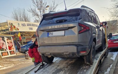 Dacia cu faruri aburite: Semn de alarmă sau normalitate?