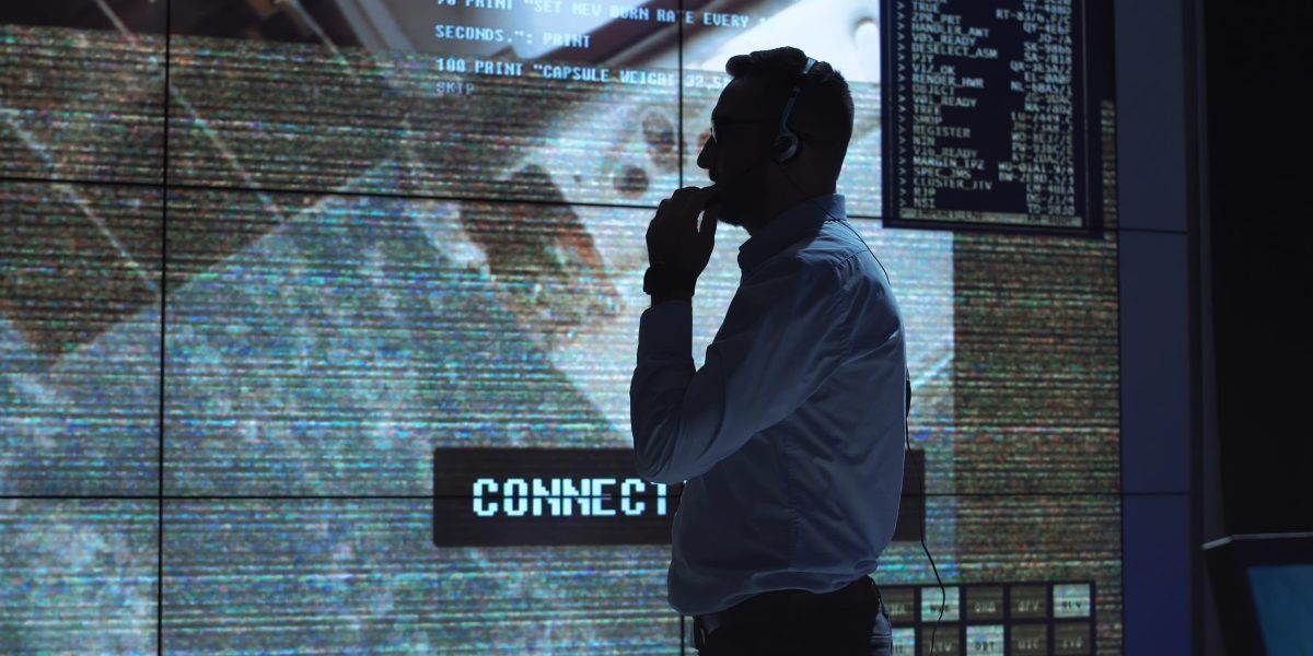 Asimov, avertisment AI după atacuri recente