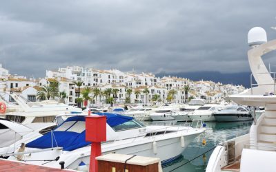 Românii din „orașul milionarilor” spanioli: Povestea lor, provocările