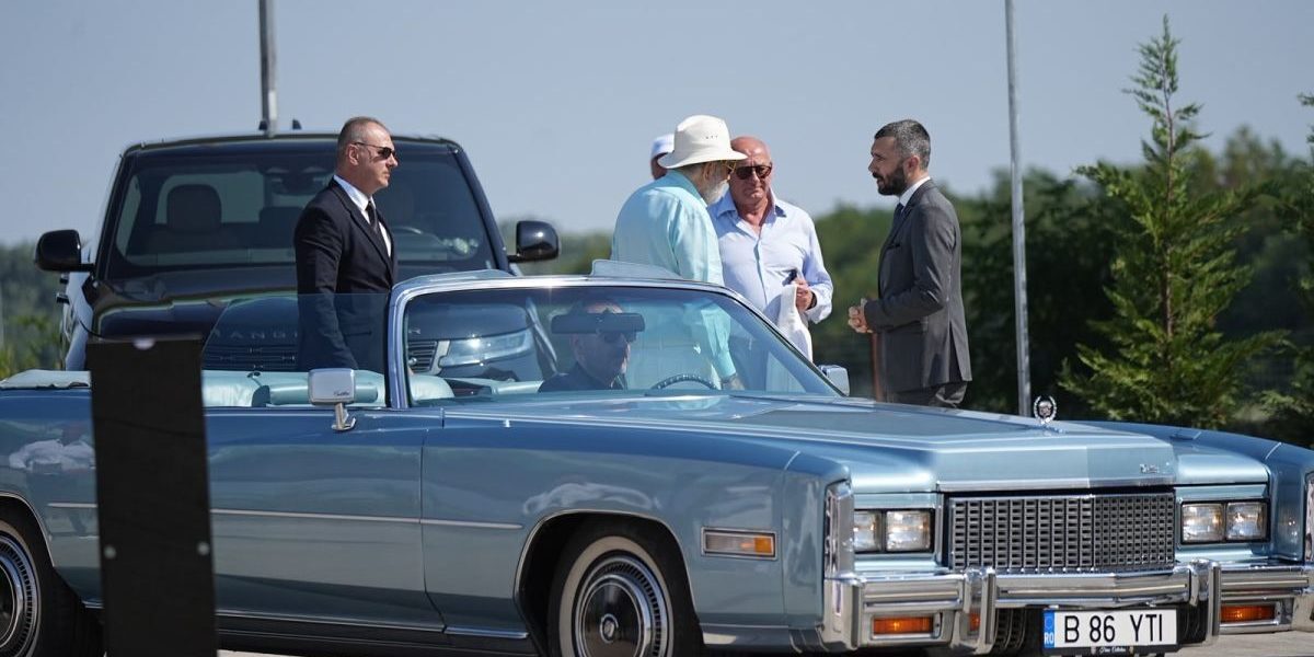 Țiriac, Cadillac-ul de AUR la sala „Nadia Comăneci”: Imagini spectaculoase