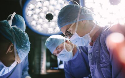 Iași: Două vieți salvate duminică, 30 de medici la datorie