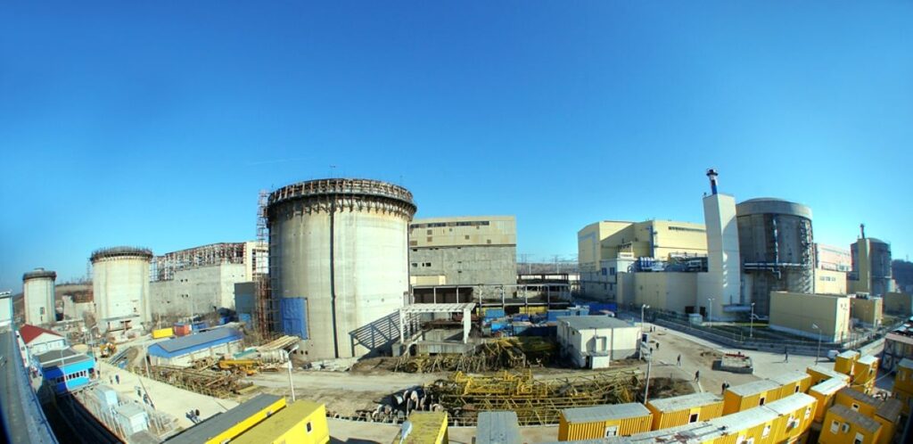 România fură 300 de tone de uraniu din Niger. Rusia, furioasă