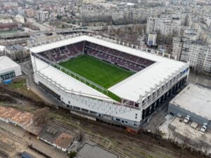Rapid spulberă CFR-ul, Dobre, erou, lider nou în Superligă