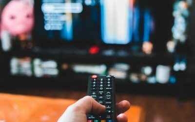 TV-ul îți afectează creierul: Riscurile invaziei digitale