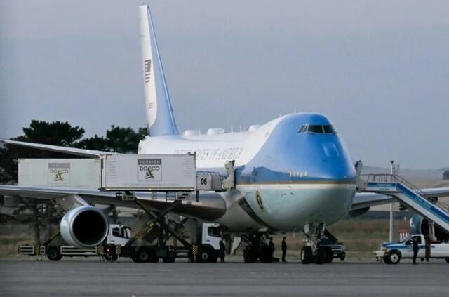 Trump, scandal SUA: Schimbare de avion după summit NATO Ankara