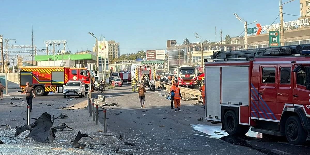 Dronele lovesc Rusia în plin, în timp ce Kremlinul bombardează Ucraina