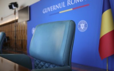 România blocată: 4 luni de criză politică fără guvern deplin