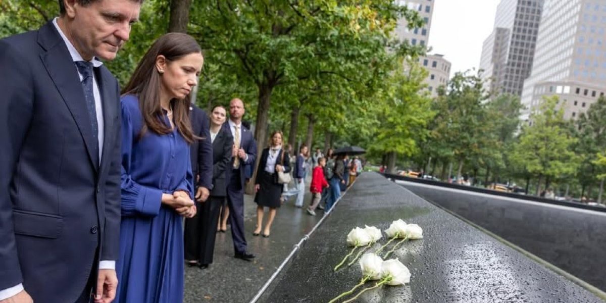 Nicuşor Dan, Mirabela Grădinaru la Memorialul 9/11, New York