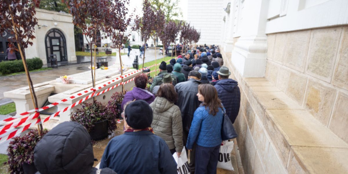 Iași: Începe pelerinajul de Sfânta Cuvioasă Parascheva
