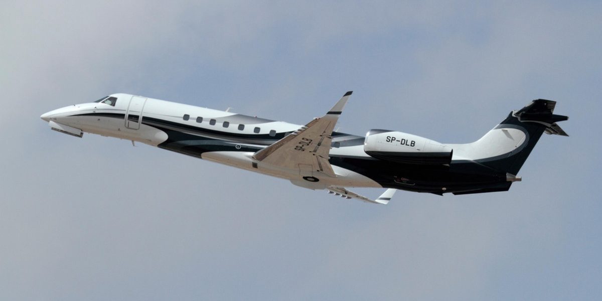 Judecător CCR, Ponta și Manole, pe un avion privat în Grecia