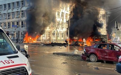 Kiev, sub asalt: Rusia lansează rachete, doi morți confirmați