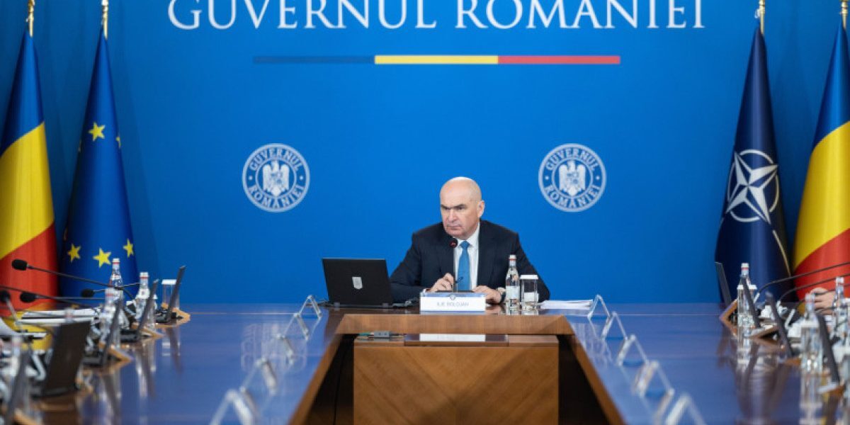 Bolojan: Fără guvern cu puteri, riscăm să nu plăt­im salarii