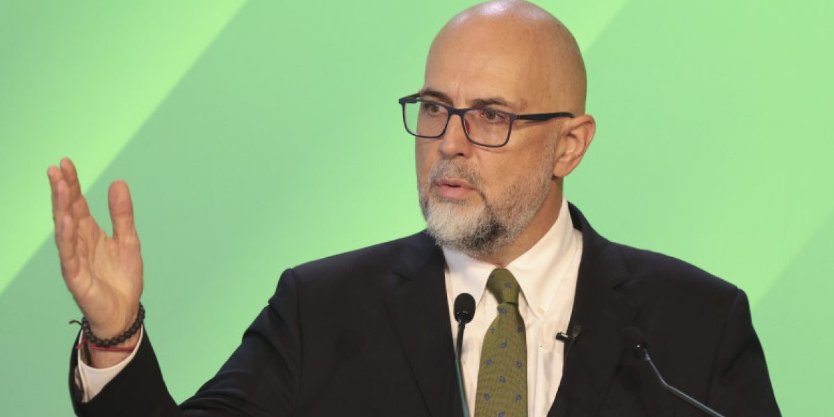 Kelemen Hunor: Antal n-a avut mandat UDMR pentru avionul spre Mykonos