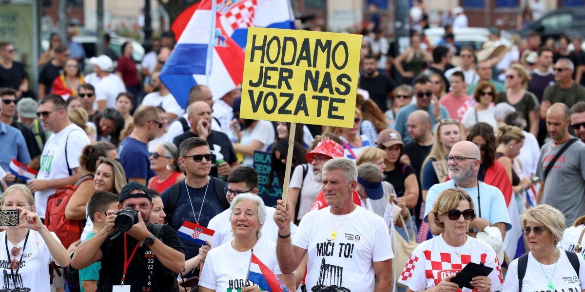 Croația, furioasă: Protest masiv pe tema deșeurilor toxice