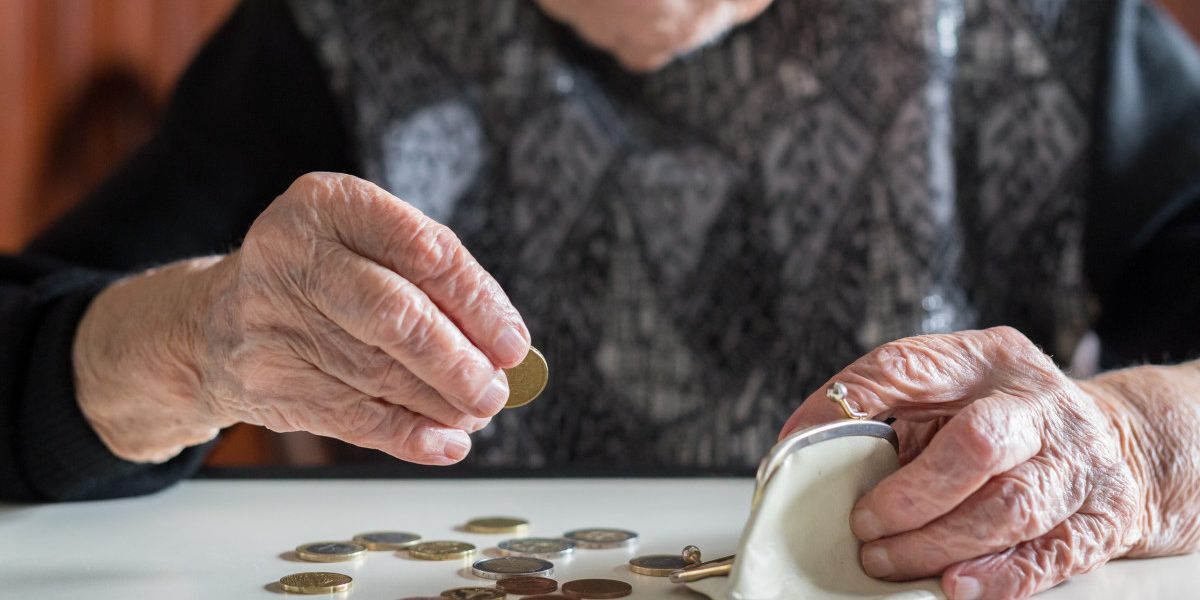România: Pensiile de lux și salariile mari, unde sunt ele