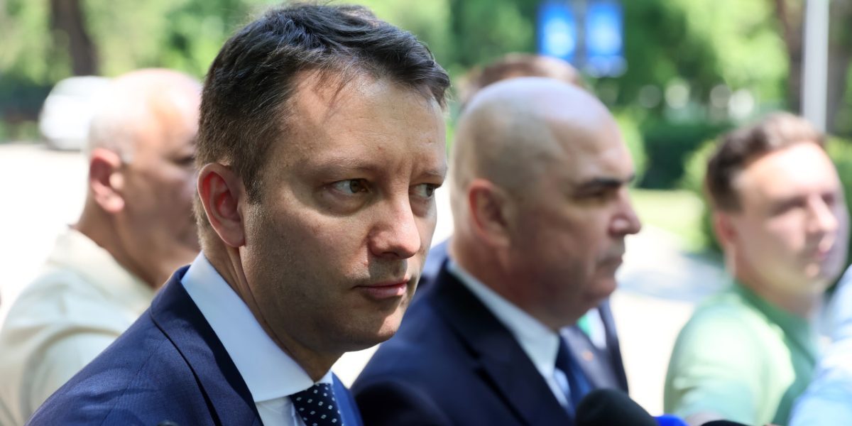 Mureșan refuză PSD: Invitație refuzată, PSD comparat cu Putin