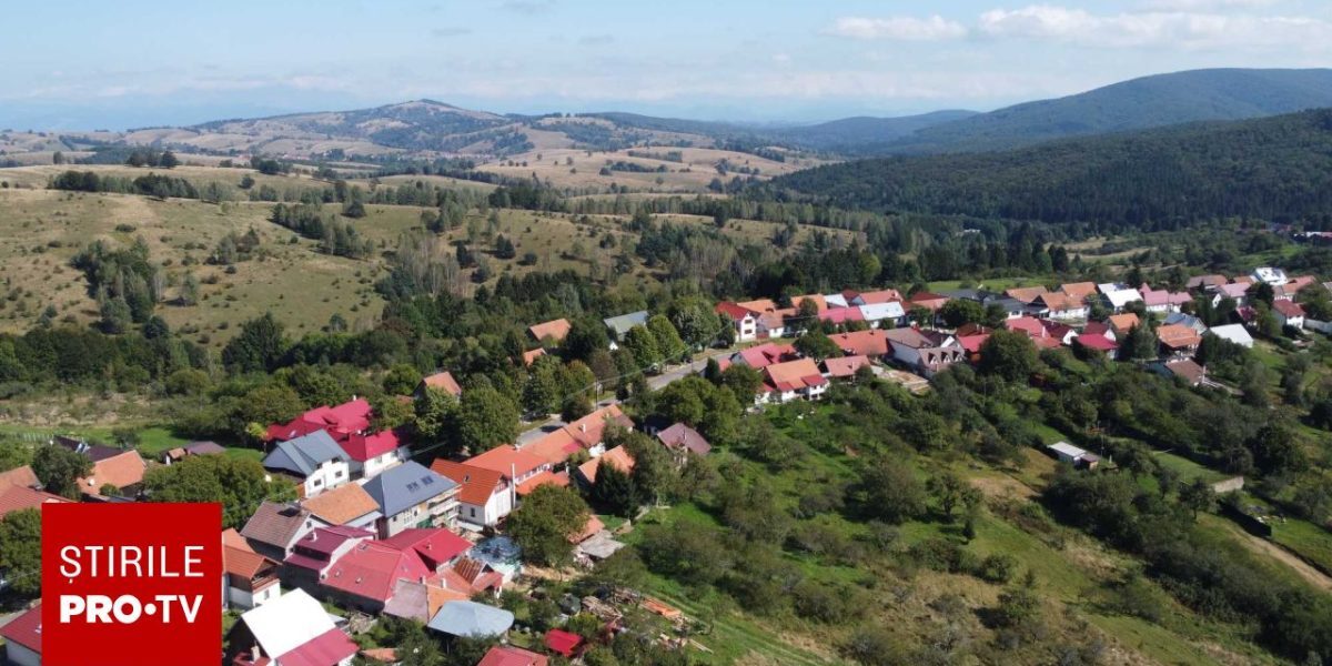 Școală nouă, primar cu elicopterul: Miliarde irosite pe sate fără copii