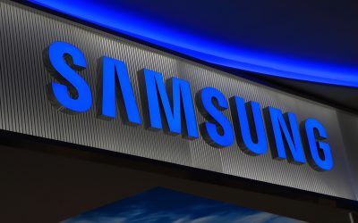 Samsung contraatacă Rapid după lansarea iPhone Duo
