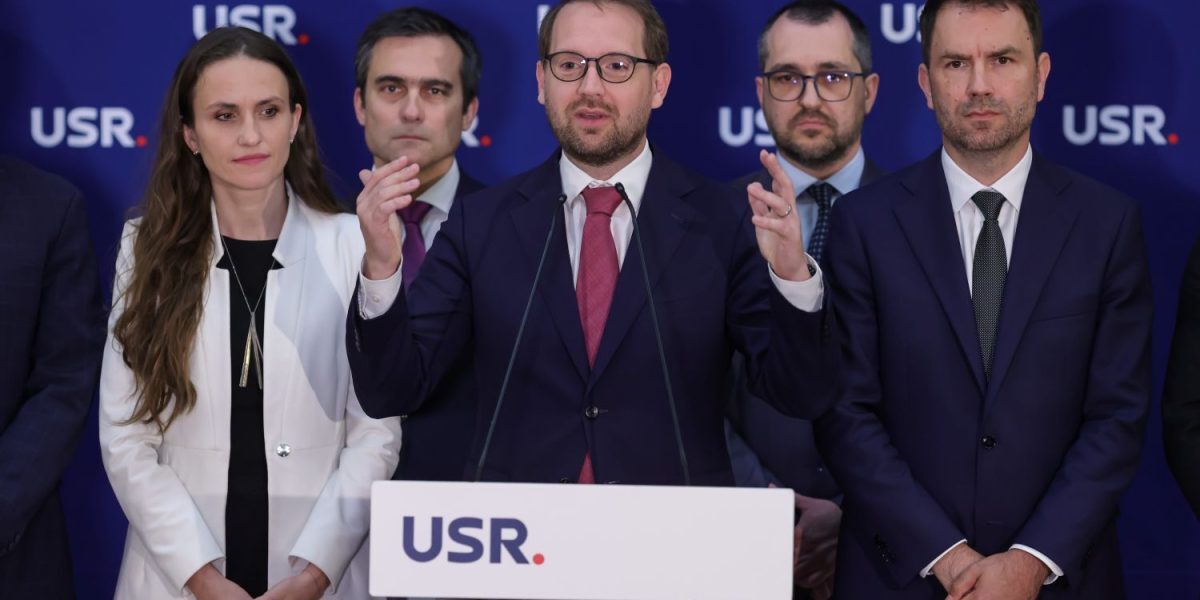 USR, revoltați la nominalizarea lui Niculescu: „Nu votăm un paravan pentru PSD”