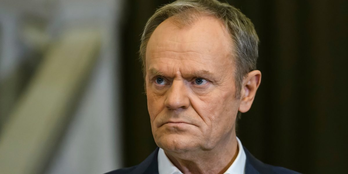 Tusk, Țintă? Alerte Securitate la Varșovia