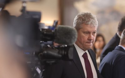 PREDOIU CRITICĂ ALEGERI ANTICIPATE, RISCĂ LISTELE PSD