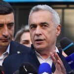 Simion, nebunul care îl susține pe Georgescu