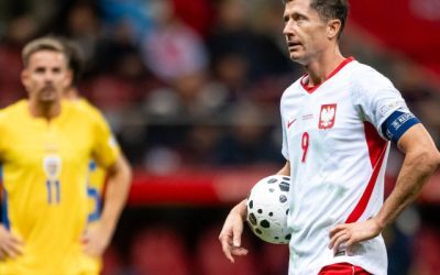 Lewandowski FORȚAT să plece de la Barcelona