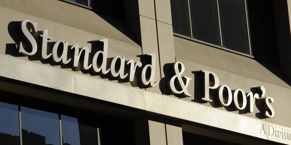 România, la o decizie S&P. Nazare: Încredere maximă, dar riscă politica